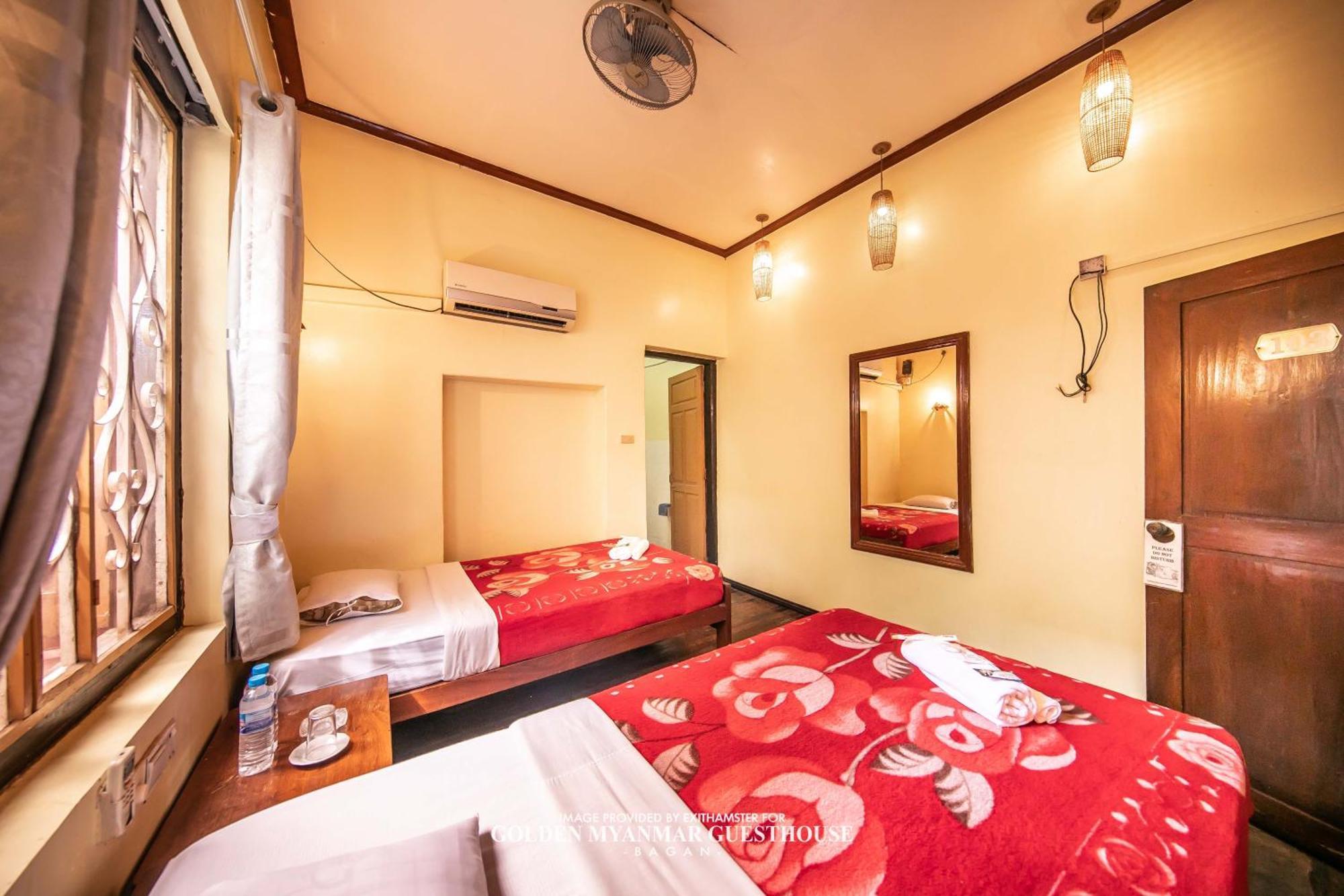 Golden Myanmar Guest House Nyaung-U Extérieur photo
