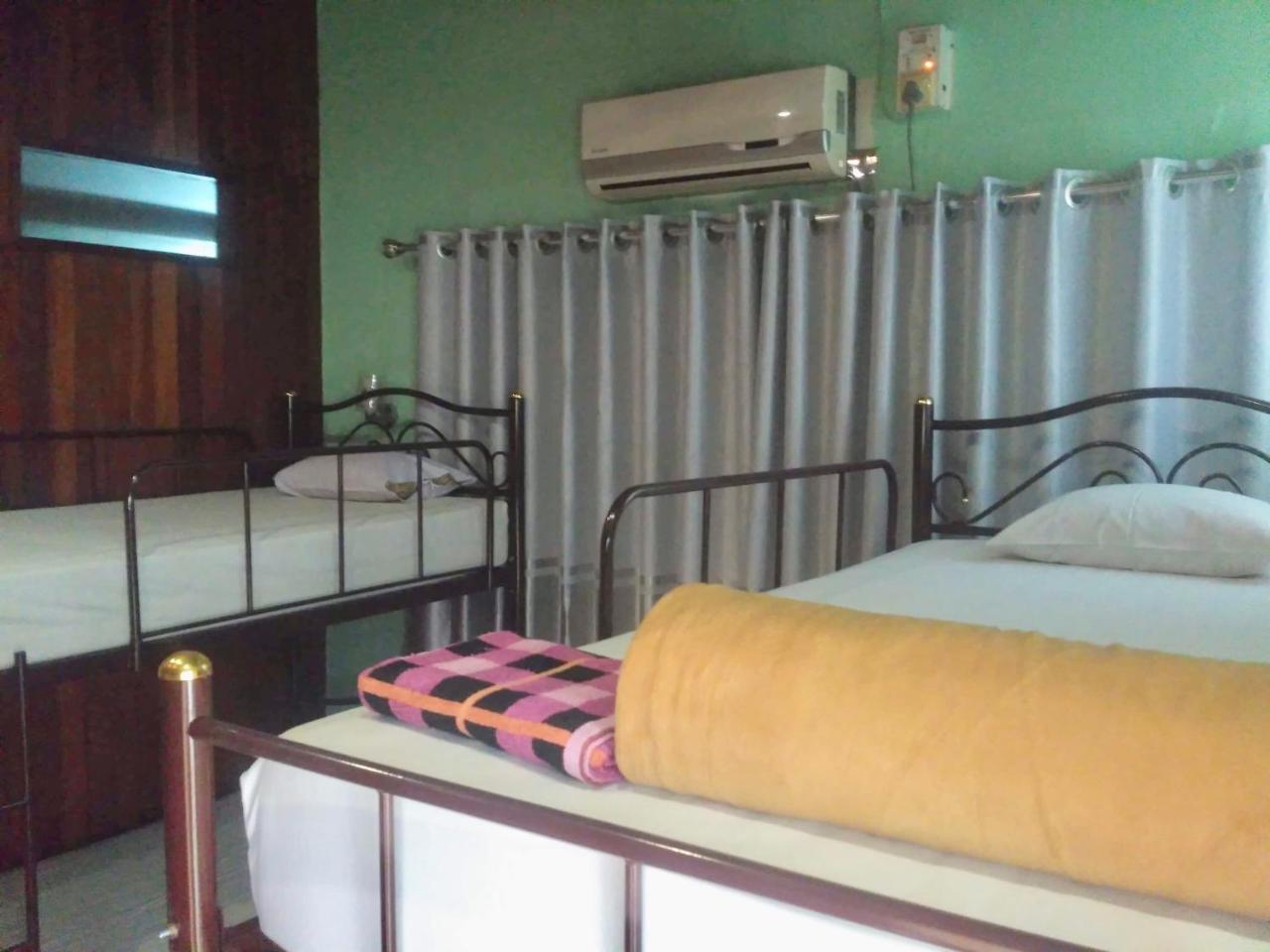 Golden Myanmar Guest House Nyaung-U Extérieur photo